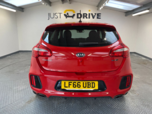 2016 Kia Ceed 1.0 T-Gdi Gt-Line Hatchback 5dr Petrol Manual Euro 6 (s/s) (118 Bhp) in Red — image 4