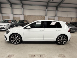 2017 Volkswagen Golf 2.0 Tdi Bluemotion Tech Gtd DSG Euro 6 (s/s) 5dr — image 3