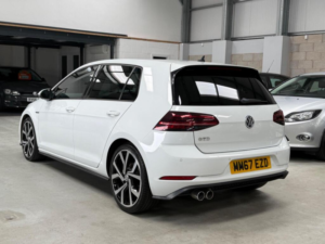 2017 Volkswagen Golf 2.0 Tdi Bluemotion Tech Gtd DSG Euro 6 (s/s) 5dr — image 4