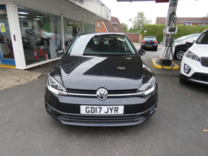 2017 Volkswagen Golf 1.0 Tsi Bluemotion Tech S Euro 6 (s/s) 5dr in Black — image 2
