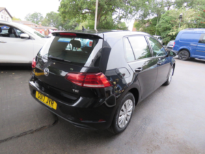2017 Volkswagen Golf 1.0 Tsi Bluemotion Tech S Euro 6 (s/s) 5dr in Black — image 5