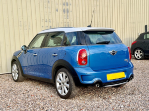 2012 MINI Countryman 2.0 Cooper Sd Auto All4 Euro 5 5dr in Blue — image 5
