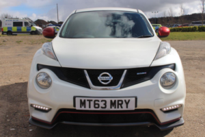 2013 Nissan Juke 1.6 Dig-T Nismo in White — image 2
