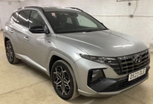 2023 Hyundai Tucson 1.6 T-Gdi 13.8kwh N Line SUV 5dr Petrol Plug-In Hybrid Auto 4WD Euro 6 (s/s) (265 Ps) in Silver — image 4