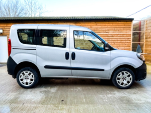 2019 Fiat Doblo 3 SEAT Wheelchair Accessible Disabled Access Vehicle Wav in Grey — image 5