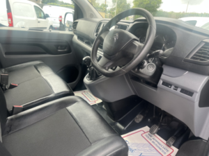 2021 Citroen Dispatch 1.5 Bluehdi 1000 Enterprise M in White — image 3