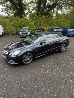 2011 Mercedes-Benz E Class 3.0 E350 Cdi V6 Blueefficiency Sport Cabriolet G-Tronic Euro 5 2dr in Blue — image 2