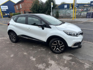 2017 Renault Captur 0.9 Tce Energy Dynamique Nav Euro 6 (s/s) 5dr in White — image 6