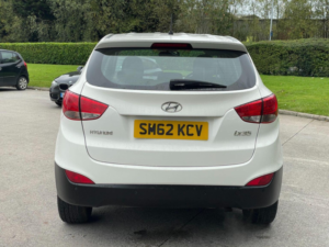 2012 Hyundai Ix35 1.6 Gdi Style Euro 5 5dr in White — image 6