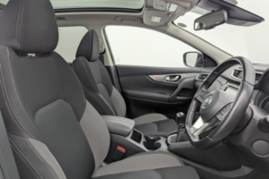 2019 Nissan Qashqai 1.5 Dci N-Connecta SUV 5dr Diesel Manual Euro 6 (s/s) (115 Ps) in White — image 3