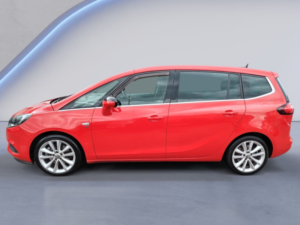2017 Vauxhall Zafira Tourer 0.0l in Red — image 5