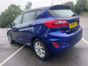 2018 Ford Fiesta 1.0 T Ecoboost Zetec in Blue — image 4