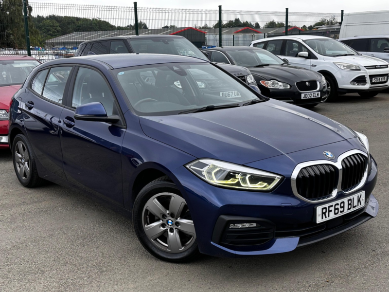 2020 BMW 1 Series 1.5 116d Se in Blue — image 1