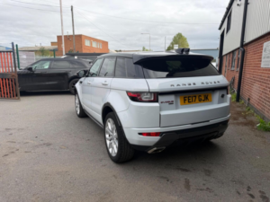 2017 Land Rover Range Rover Evoque 2.0 Td4 Hse Dynamic Lux Auto 4WD Euro 6 (s/s) 5dr in White — image 4