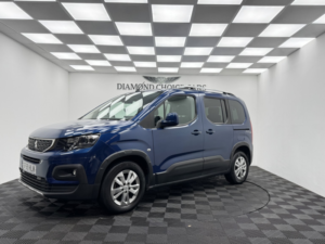2019 Peugeot Rifter 1.5 Bluehdi Allure in Blue — image 3