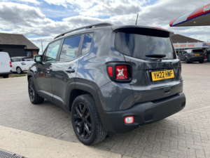2022 Jeep Renegade 1.3 1.3 T4 150hp Ddct Night Eagle in Grey — image 5