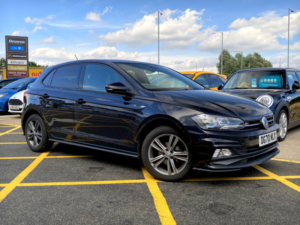 2020 Volkswagen Polo 1.0 Tsi R-Line 5-Door - Fsh - 16inch Alloys, P. Sensors, Apple Carplay - 66k - Deep Black in Black — image 5