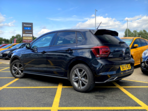 2020 Volkswagen Polo 1.0 Tsi R-Line 5-Door - Fsh - 16inch Alloys, P. Sensors, Apple Carplay - 66k - Deep Black in Black — image 6