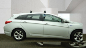 2012 Hyundai I40 1.7 Crdi Blue Drive Style Euro 5 (s/s) 5dr in Silver — image 6