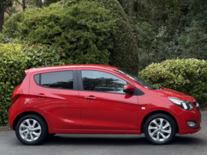 2015 Vauxhall Viva 1.0 I Sl in Red — image 2