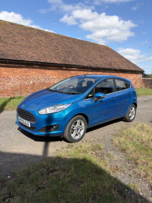 2013 Ford Fiesta 1.0 T Ecoboost Zetec in Blue — image 3