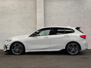 2022 BMW 1 Series 2.0 118d M Sport (lcp) Auto Euro 6 (s/s) 5dr in White — image 4