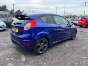 2016 Ford Fiesta 1.6t Ecoboost St-2 Euro 6 3dr in Blue — image 5
