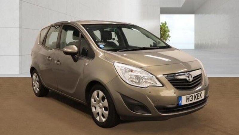 2010 Vauxhall Meriva 1.7 Cdti Exclusiv Auto Euro 5 5dr in Brown — image 1