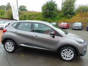 2017 Peugeot 208 1.2 Puretech Allure * Mot June 2027 * 9 Service Services * Finance Available * Free 6 Months Warrant in Grey — image 2