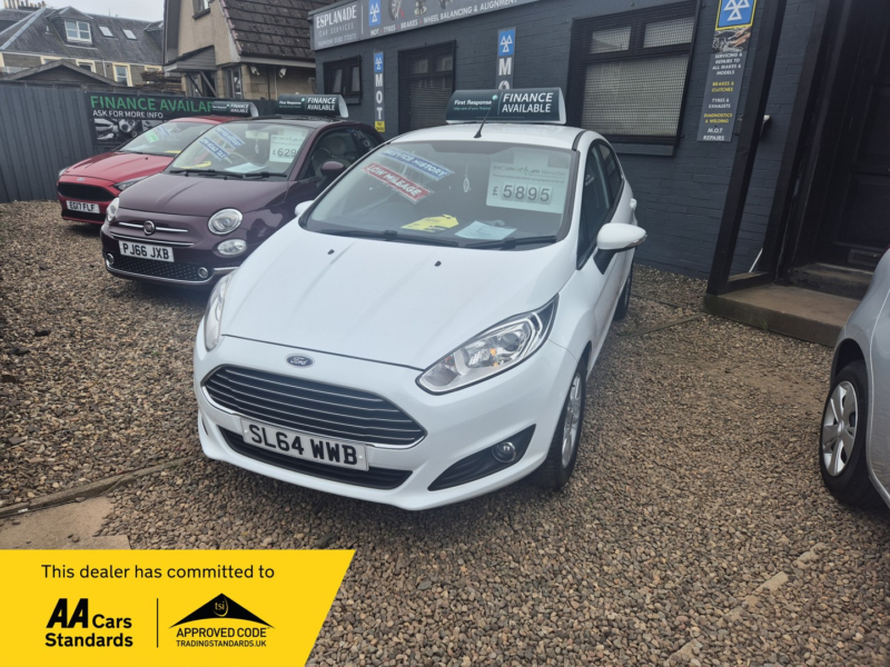2014 Ford Fiesta 1.3 Zetec in White — image 1