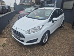 2014 Ford Fiesta 1.3 Zetec in White — image 2