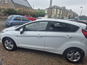 2014 Ford Fiesta 1.3 Zetec in White — image 3