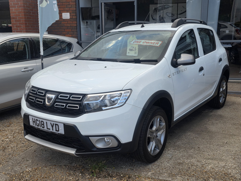 2018 Dacia Sandero 0.9 Stepway Essential Tce 90 My18 in White — image 1
