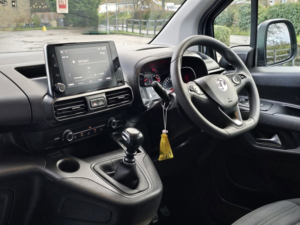 2020 Vauxhall Combo Life 1.5 Turbo D Blueinjection Energy MPV 5dr Diesel Manual Euro 6 (s/s) (130 Ps) in Blue — image 2