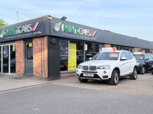 2016 BMW X3 2.0 X3 Xdrive20d Xline in White — image 3