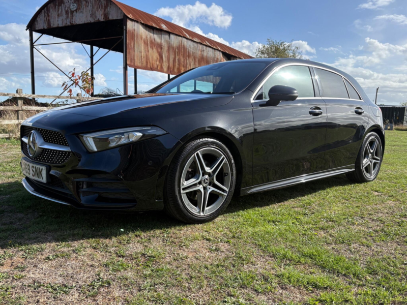 2019 Mercedes-Benz A Class 2.0 A200d Amg Line (premium) 8g-Dct Euro 6 (s/s) 5dr in Black — image 1