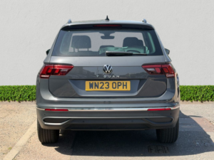 2023 Volkswagen Tiguan 1.5 Tsi Life SUV 5dr Petrol DSG Euro 6 (s/s) (150 Ps) in Grey — image 6