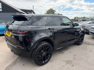 2019 Land Rover Range Rover Evoque 2.0 P300 R-Dynamic Se SUV 5dr Petrol Auto 4WD Euro 6 (s/s) (300 Ps) in Black — image 6