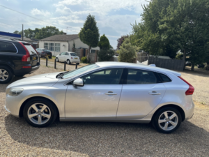 2014 Volvo V40 1.6 D2 Se Nav in Silver — image 6