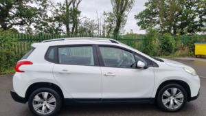 2014 Peugeot 2008 1.4 Hdi Active in White — image 3