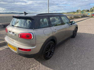 2017 MINI Clubman 1.5 Cooper (black Pack) Euro 6 (s/s) 6dr in Silver — image 3