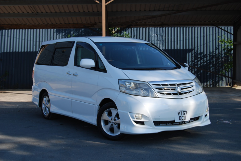2008 Toyota Alphard 2.4 As Platinum Selection Ii 8 Seats in White — image 1
