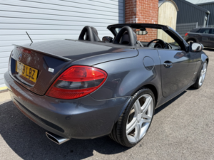 2009 Mercedes-Benz Slk 1.8 Slk200k in Grey — image 4