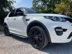 2017 Land Rover Discovery Sport 2.0 Td4 Hse Dynamic Lux Auto 4WD Euro 6 (s/s) 5dr in White — image 4