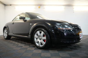 2005 Audi Tt 1.8 Coupe 2dr Petrol Auto (218 G/km, 180 Bhp) in Black — image 3