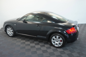 2005 Audi Tt 1.8 Coupe 2dr Petrol Auto (218 G/km, 180 Bhp) in Black — image 5