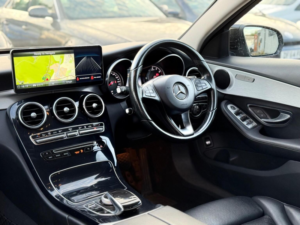 2016 Mercedes-Benz C Class 2.0 C350e 6.4kwh Sport G-Tronic+ Euro 6 (s/s) 4dr in Black — image 2