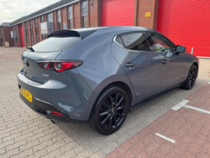 2026 Mazda Mazda3 2.5 E-Skyactiv-G Mhev Homura Auto Euro 6 (s/s) 5dr in Grey — image 4