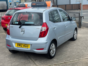 2012 Hyundai I10 1.2 Active Hatchback 5dr Petrol Manual Euro 5 (85 Bhp) in Silver — image 4