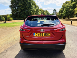 2019 Nissan Qashqai 1.3 Dig-T Acenta Premium in Red — image 4